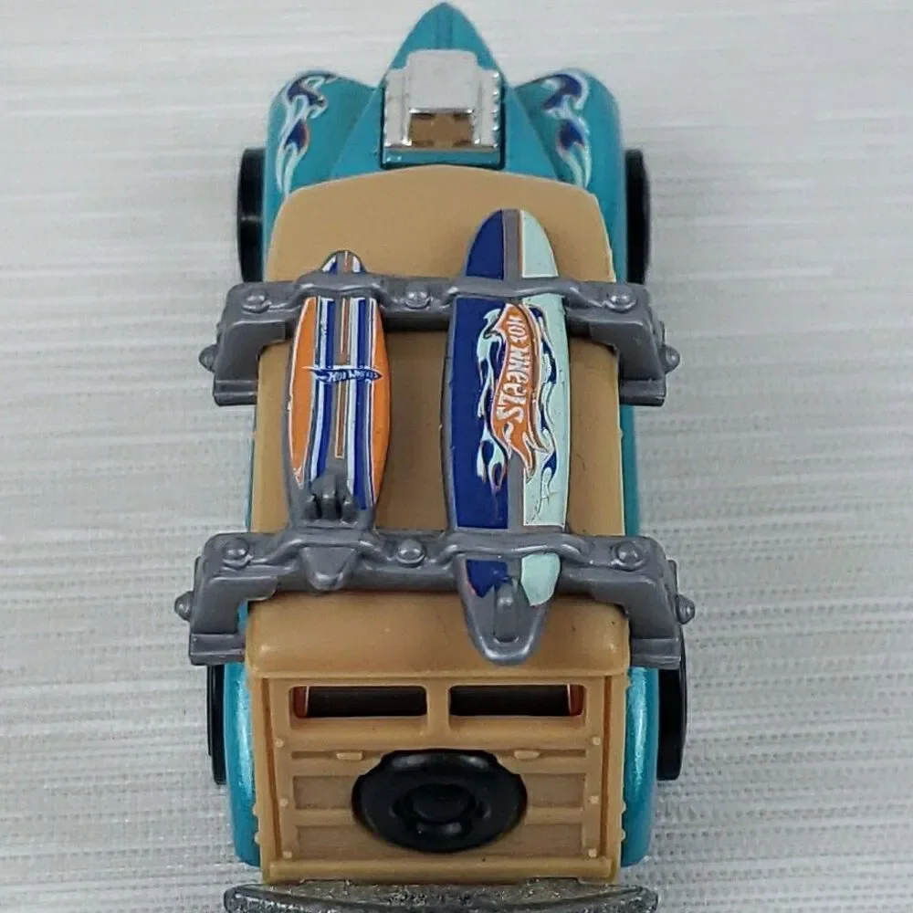 Mattel Hot Wheels 1979 FORD WOODIE W/ Surf Boards Woody Die Cast Car 2010 Toy